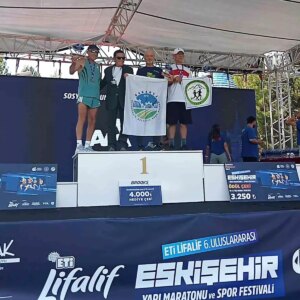 ali turan eskisehirde uluslararasi yari maratonunda birinci oldu zBmCjS4B