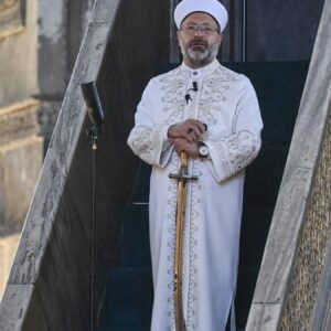 cumhur ittifakinin kucuk ortagindan diyanetin tartisilan hutbesine destek 2JWXkPzT