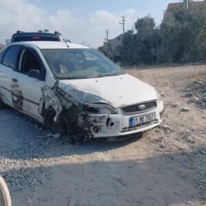 samandagda otomobil kazasi 8AIPsErQ