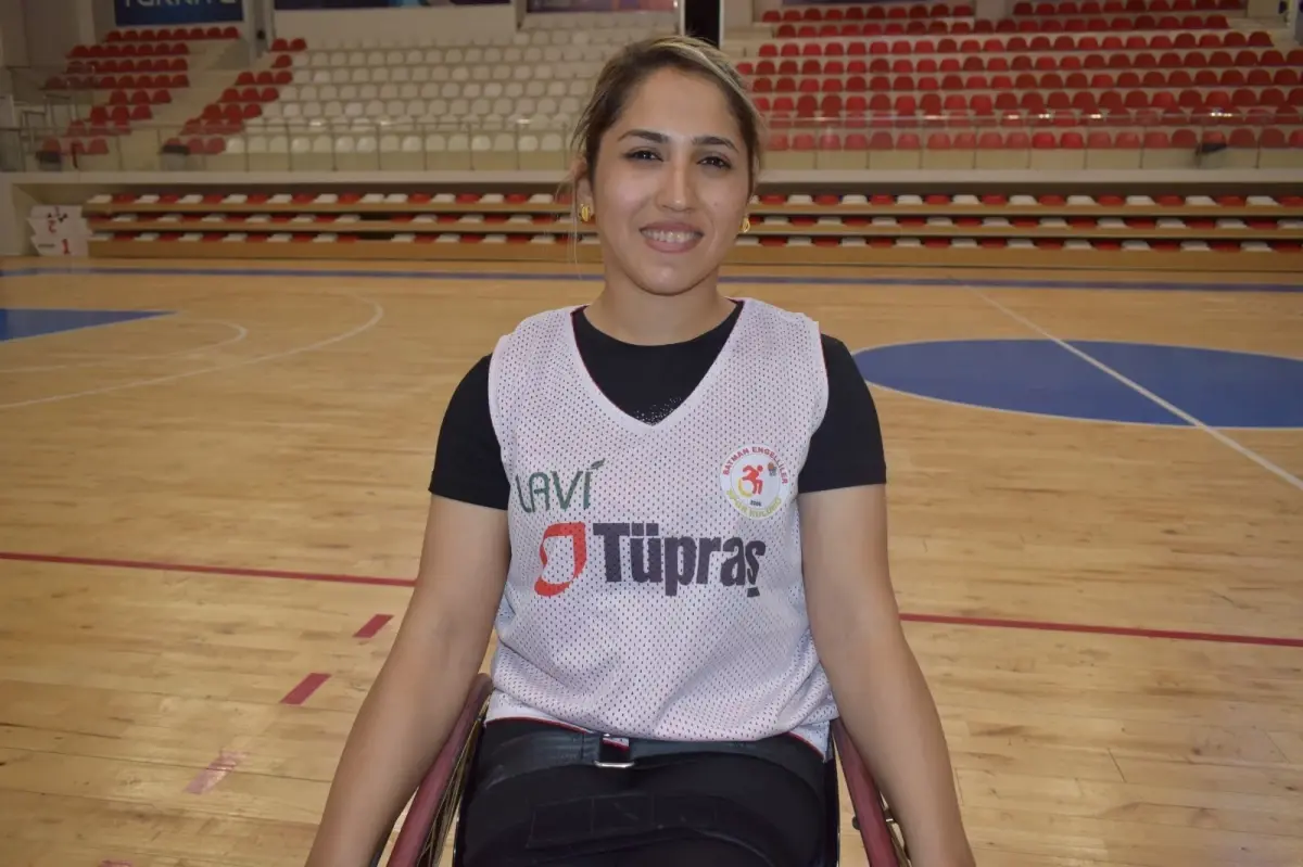 sporla ask ve aile kurdu sNLn63uN